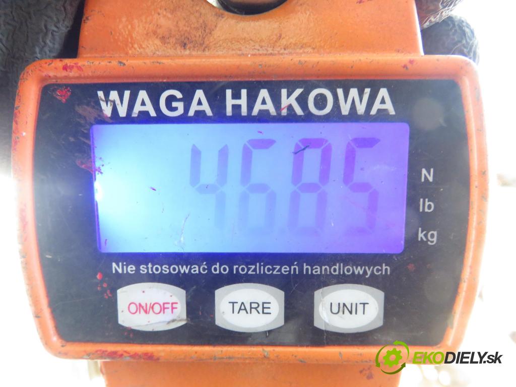 OPEL COMBO C KOMBIVAN 2003 62,00 1.6 8V 84 - Z 16 SE 1598,00 výztuha zadní část ABS