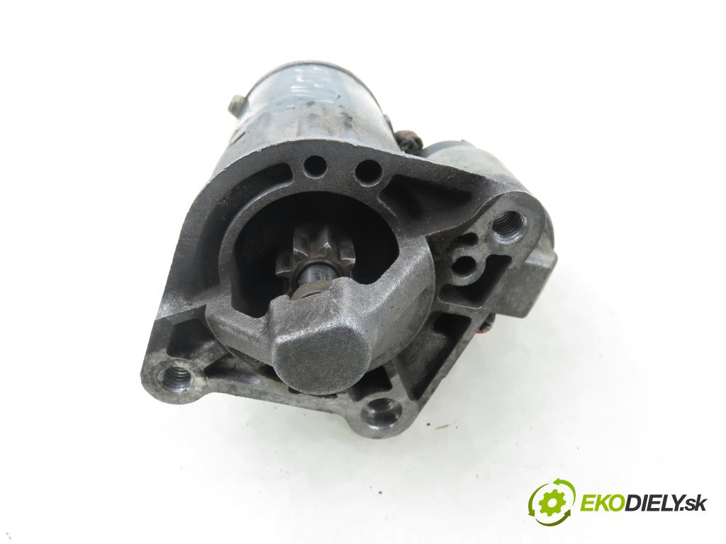 DACIA SANDERO HB 2009 55,00 1.4 - K7J 710 1390,00 Štartér 8200815083 ; M000T46371ZT (Štartér)