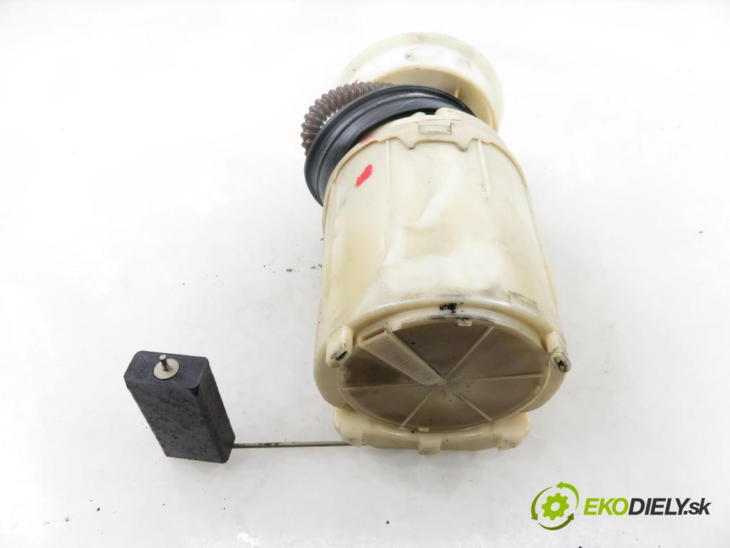 SEAT IBIZA III (6L1) HB 2003 74,00 1.4 16V - BBZ 1390,00 Pumpa paliva 6Q0919051F