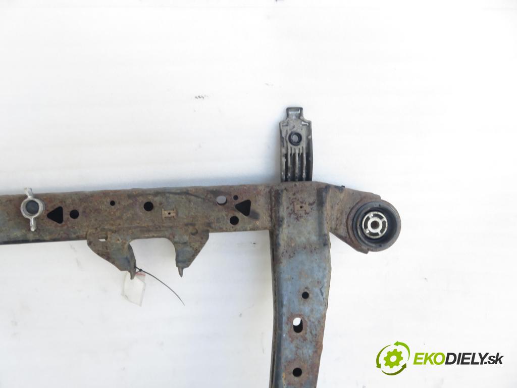 OPEL INSIGNIA A (G09) LIFTBACK 2009 96,00 2.0 CDTI (68) - A 20 DTJ 1956,00 PŘEDNÍ: