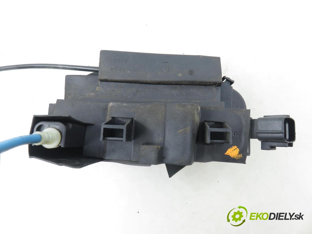 FIAT CROMA (194_) KOMBI 2006 110,00 1.9 D Multijet 150 - 939 A2.000 1910,00 zámok 51708421A