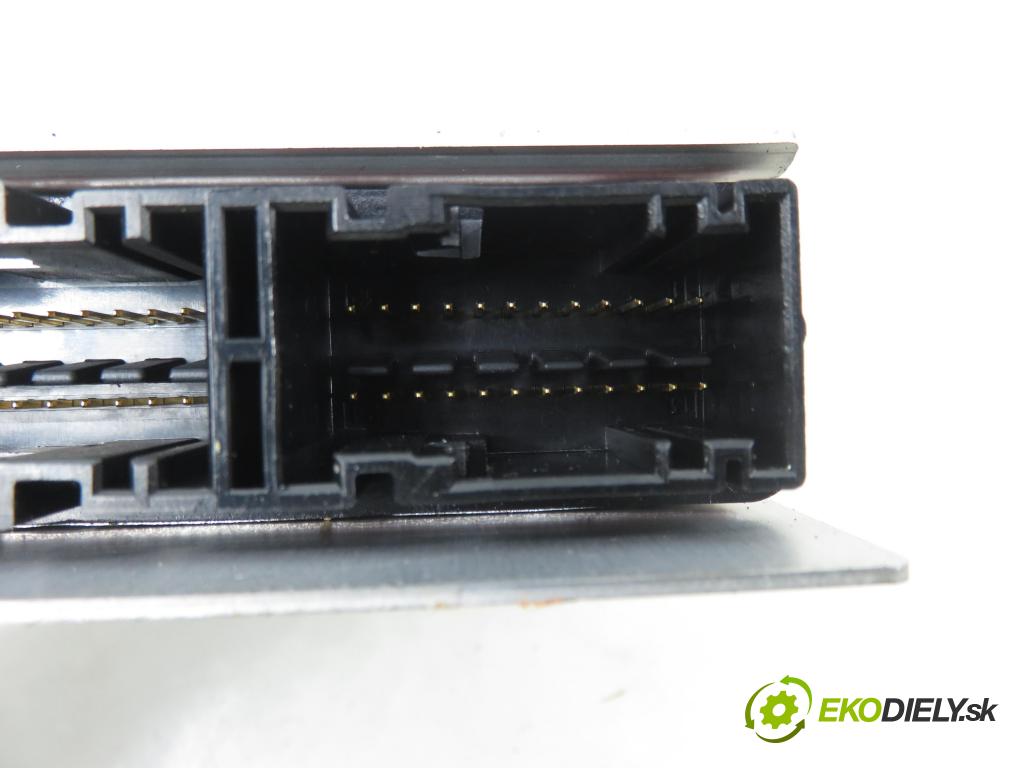 FIAT CROMA (194_) KOMBI 2006 110,00 1.9 D Multijet 150 - 939 A2.000 1910,00 MODUL air BAG 51746149