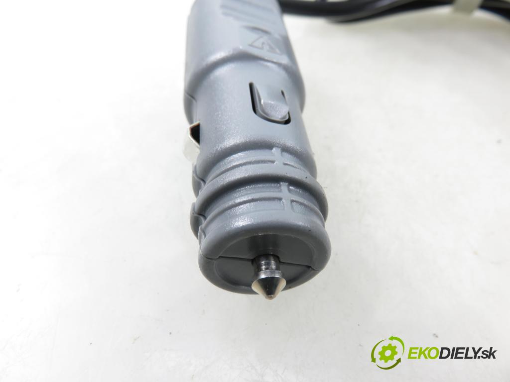 AUDI Q7 (4L) SUV 2007 171,00 3.0 TDI quattro - BUG 2967,00 Kompresor 4L0012615