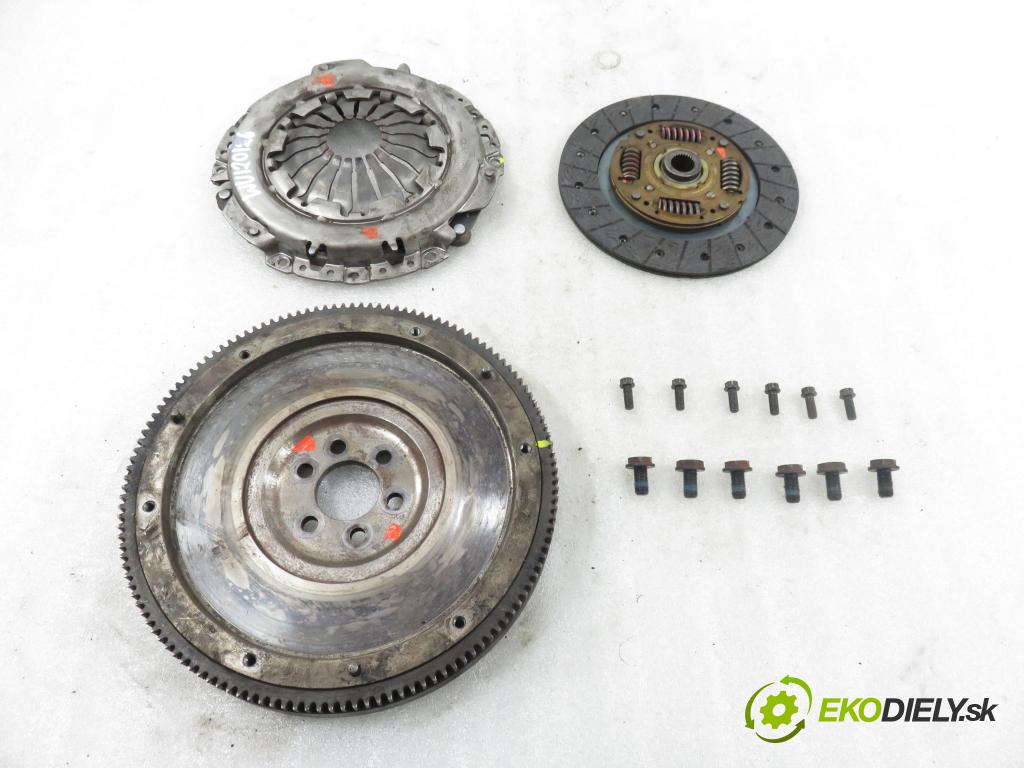 SKODA OCTAVIA I (1U2) LIFTBACK 1998 92,00 1.8 - AGN 1781,00 Koleso zotrvačník 068105271F