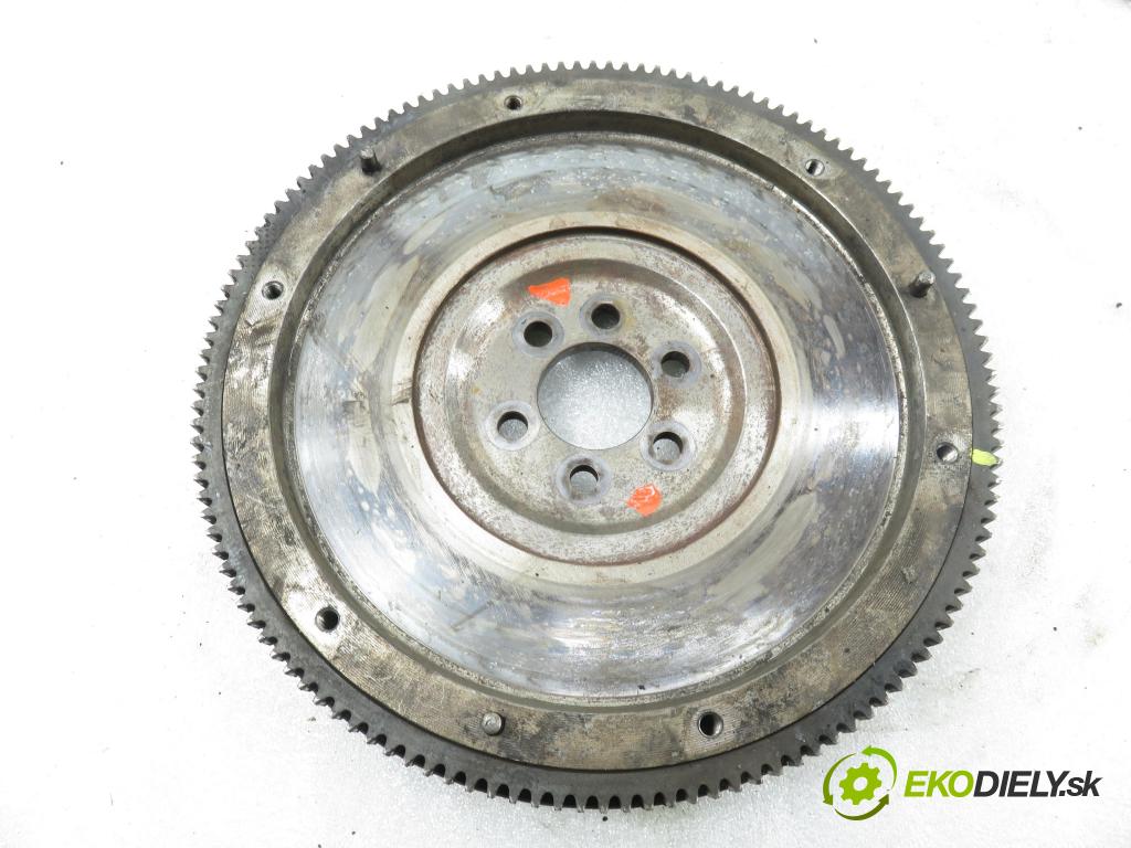 SKODA OCTAVIA I (1U2) LIFTBACK 1998 92,00 1.8 - AGN 1781,00 Koleso zotrvačník 068105271F