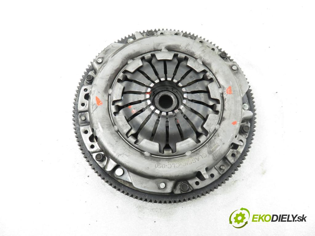 AUDI A3 (8L1) HB 2001 92,00 1.8 - AGN 1781,00 Koleso zotrvačník 068105271F