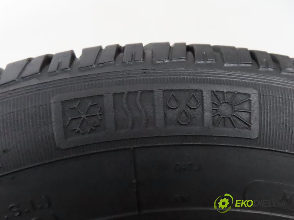    2005    PNEUMATIKY: / PNEUMATIKY: celoroční 