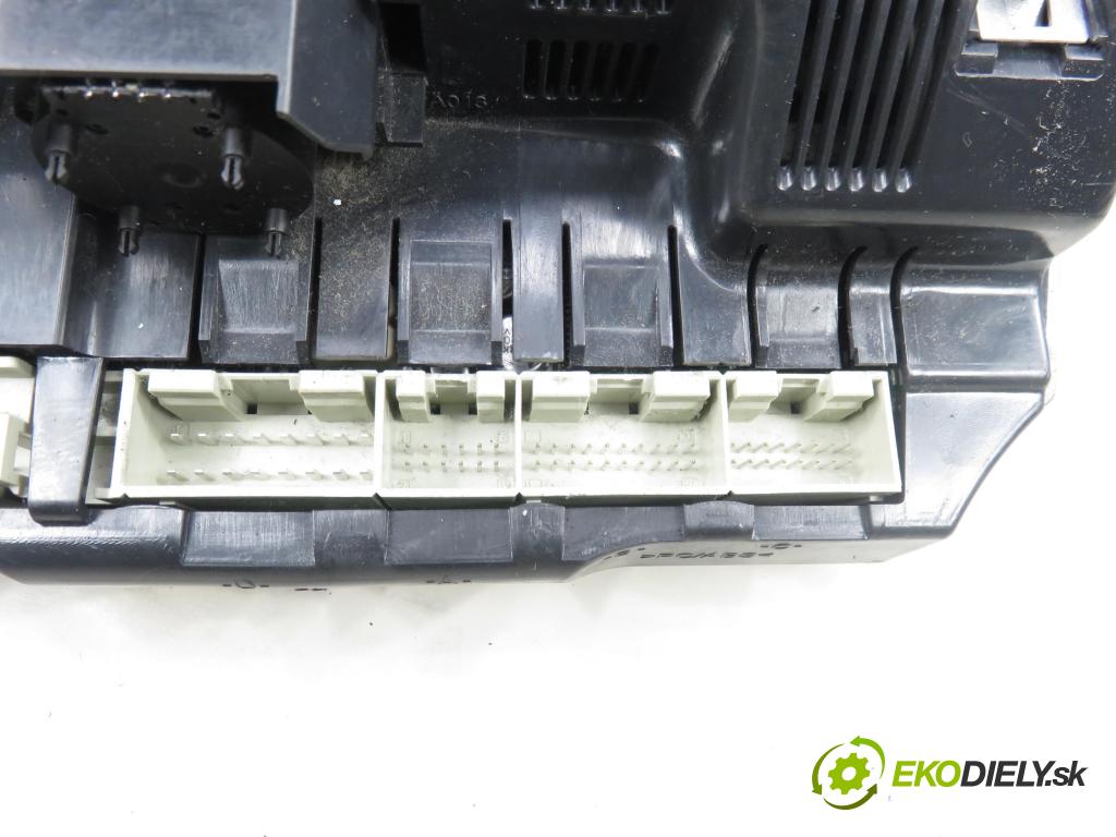 AUDI Q7 (4L) SUV 2007 171,00 3.0 TDI quattro - BUG 2967,00 Panel kúrenia KLIMATRONIK 4L0820043F ; 4L0910043 ; 5HB00918405