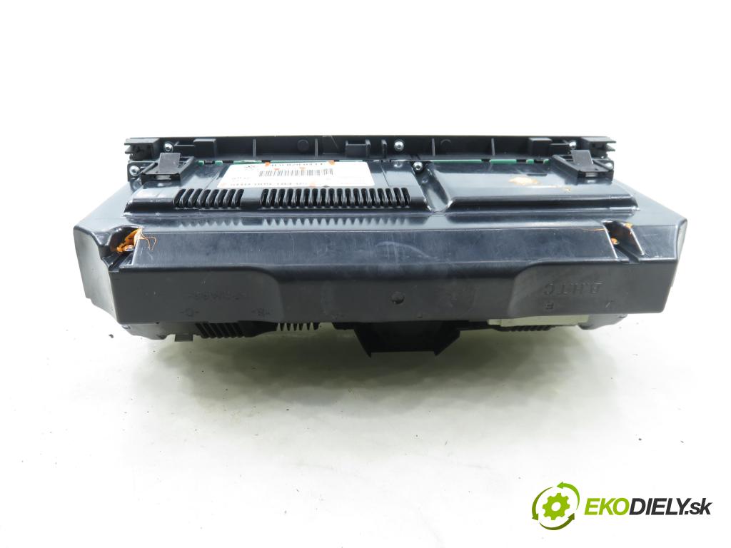 AUDI Q7 (4L) SUV 2007 171,00 3.0 TDI quattro - BUG 2967,00 Panel kúrenia KLIMATRONIK 4L0820043F ; 4L0910043 ; 5HB00918405