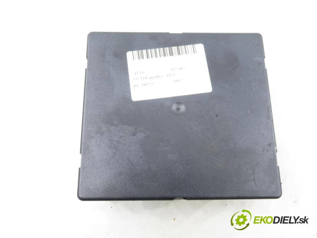 AUDI Q7 (4L) SUV 2007 171,00 3.0 TDI quattro - BUG 2967,00 MODUL komfortu 4L0907289C ; 4L0910289F ; 5DK008762