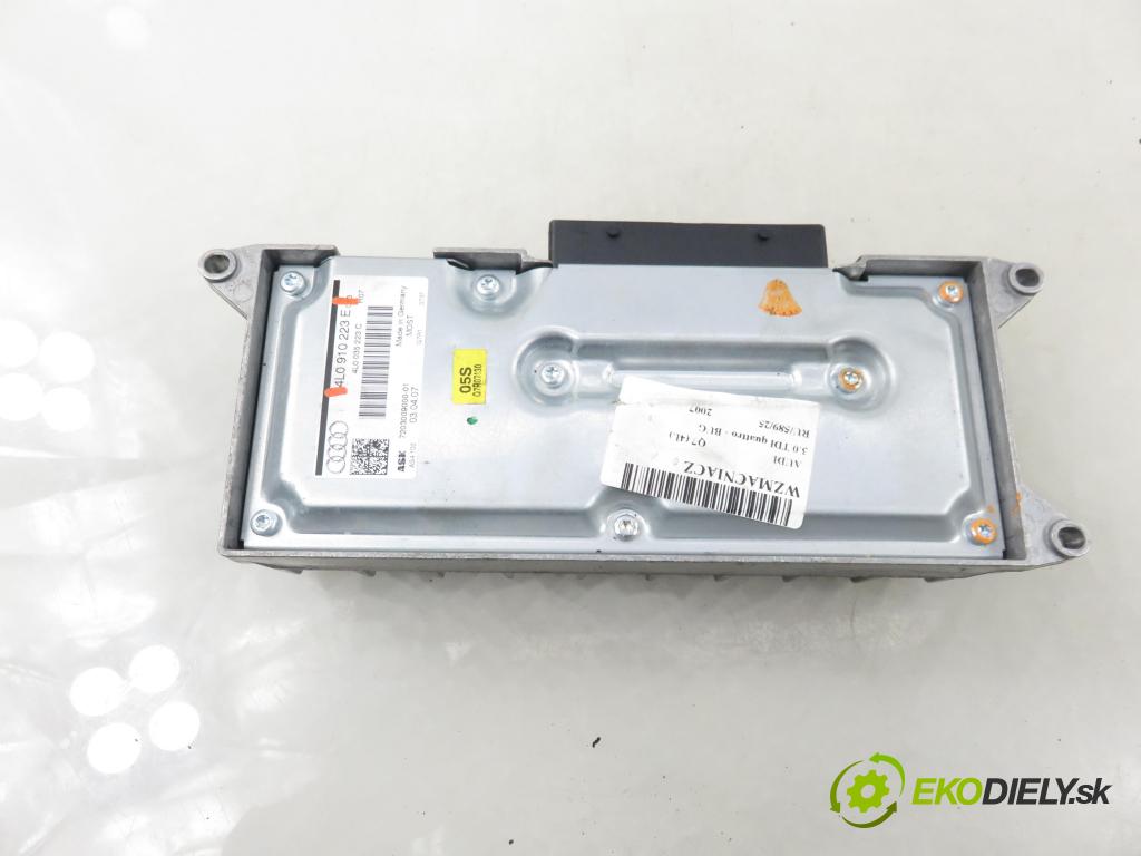 AUDI Q7 (4L) SUV 2007 171,00 3.0 TDI quattro - BUG 2967,00 Zosilňovač 4L0910223E (Zosilňovač)