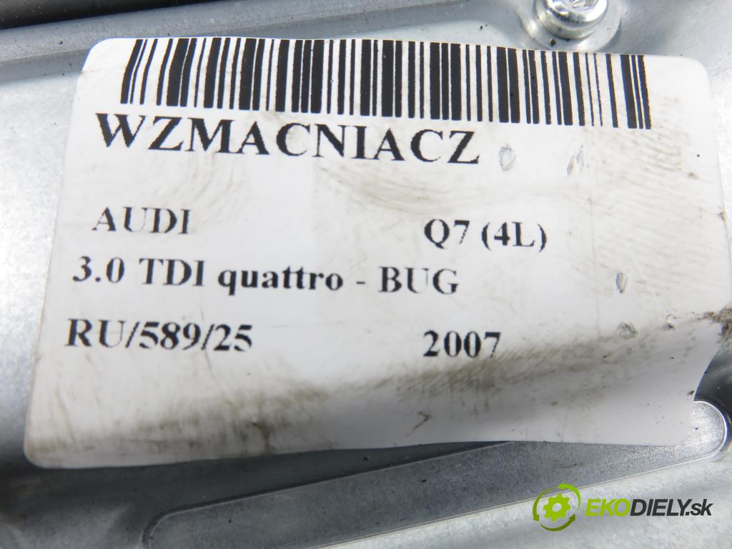 AUDI Q7 (4L) SUV 2007 171,00 3.0 TDI quattro - BUG 2967,00 Zosilňovač 4L0910223E (Zosilňovač)