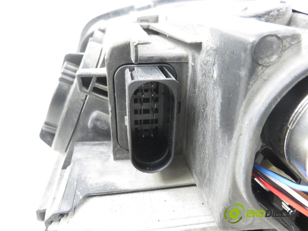 AUDI Q7 (4L) SUV 2007 171,00 3.0 TDI quattro - BUG 2967,00 světlo PP 4L0941004A