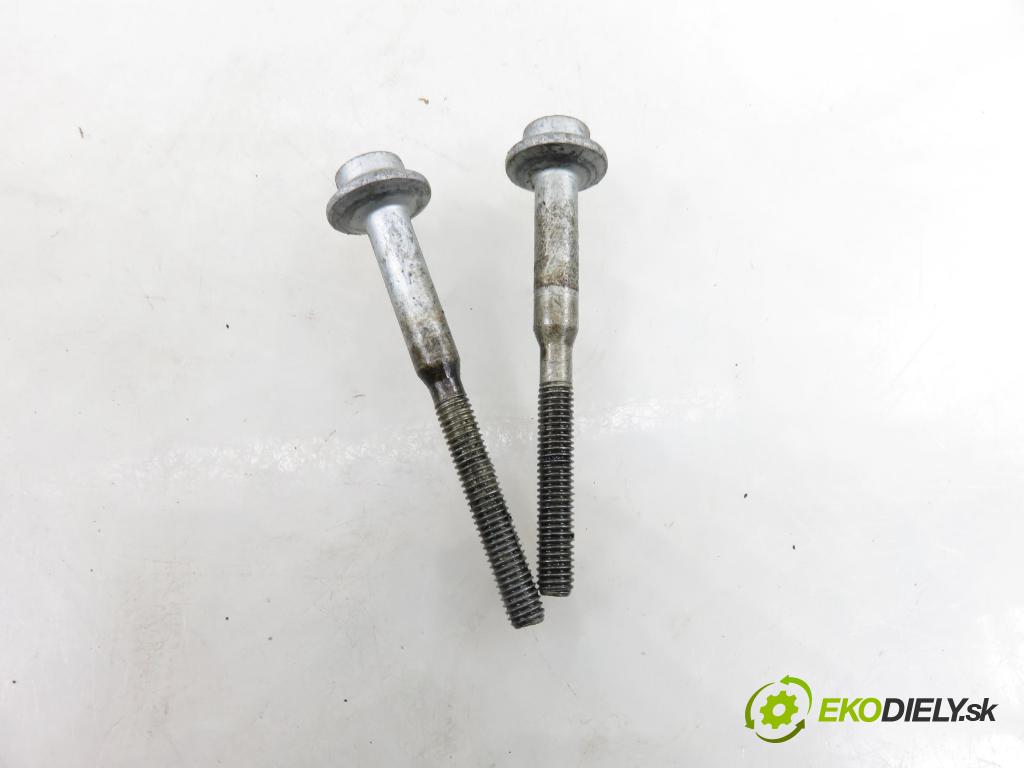 SEAT IBIZA IV (6J5, 6P1) HB 2012 77,00 1.6 TDI - CAYC 1598,00 Stojan VSTREKOVAČ: 03L216