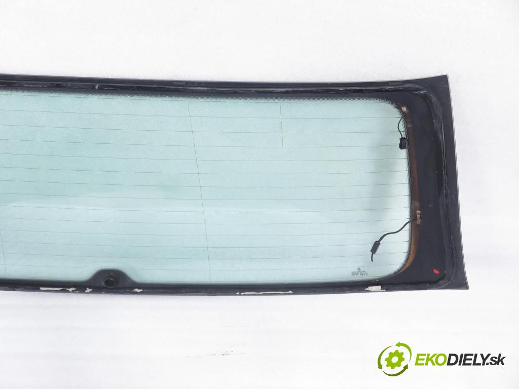 VW GOLF V (1K1) HB 2005 77,00 1.9 TDI - BXE 1896,00 okno ZADNÍ: kapota