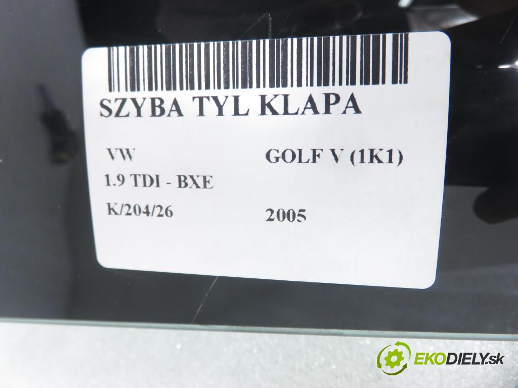 VW GOLF V (1K1) HB 2005 77,00 1.9 TDI - BXE 1896,00 okno ZADNÍ: kapota