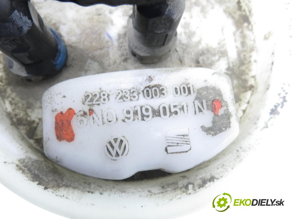 VW POLO (6N2) HB 2000 44,00 1.4 60 - AKK 1390,00 Pumpa paliva 6N0919051N