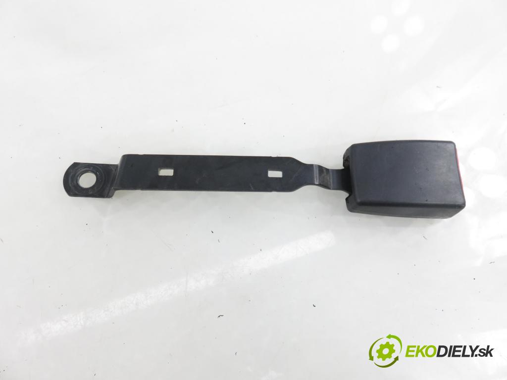 SKODA FABIA I SEDAN (6Y3) SEDAN 2002 50,00 1.4 - AQW 1397,00 Držiak bezpečnostný PP 6Y0857702B