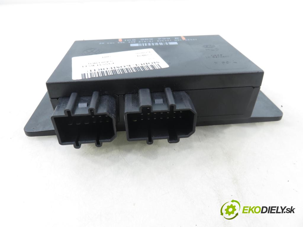 VW PASSAT B5.5 (3B3) SEDAN 2001 85,00 2 - AZM 1984,00 MODUL komfortu 1C0959799B