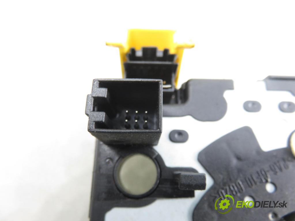 VW PASSAT B5.5 (3B3) SEDAN 2001 85,00 2 - AZM 1984,00 PÁSKA: air BAG 1J0959654AP