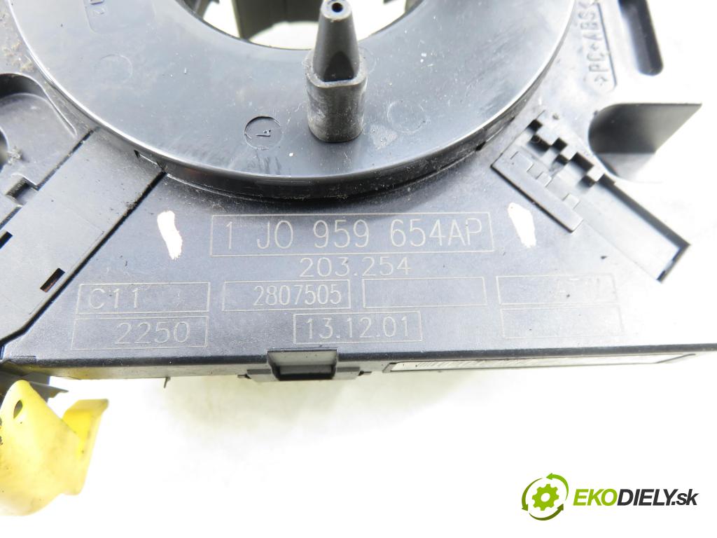 VW PASSAT B5.5 (3B3) SEDAN 2001 85,00 2 - AZM 1984,00 PÁSKA: air BAG 1J0959654AP