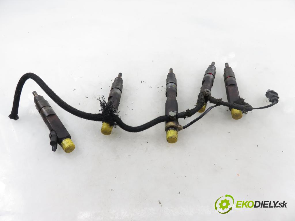 VOLVO 850 Kombi (LW) KOMBI 1997 103,00 2.5 TDI - D 5252 T 2461,00 Vstrekovacie ventily 074130202B ; 046130201F (Vstrekovací ventil)