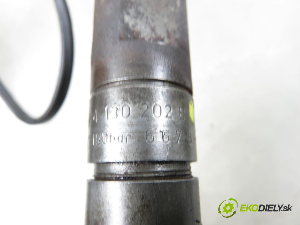 VOLVO 850 Kombi (LW) KOMBI 1997 103,00 2.5 TDI - D 5252 T 2461,00 Vstrekovacie ventily 074130202B ; 046130201F (Vstrekovací ventil)