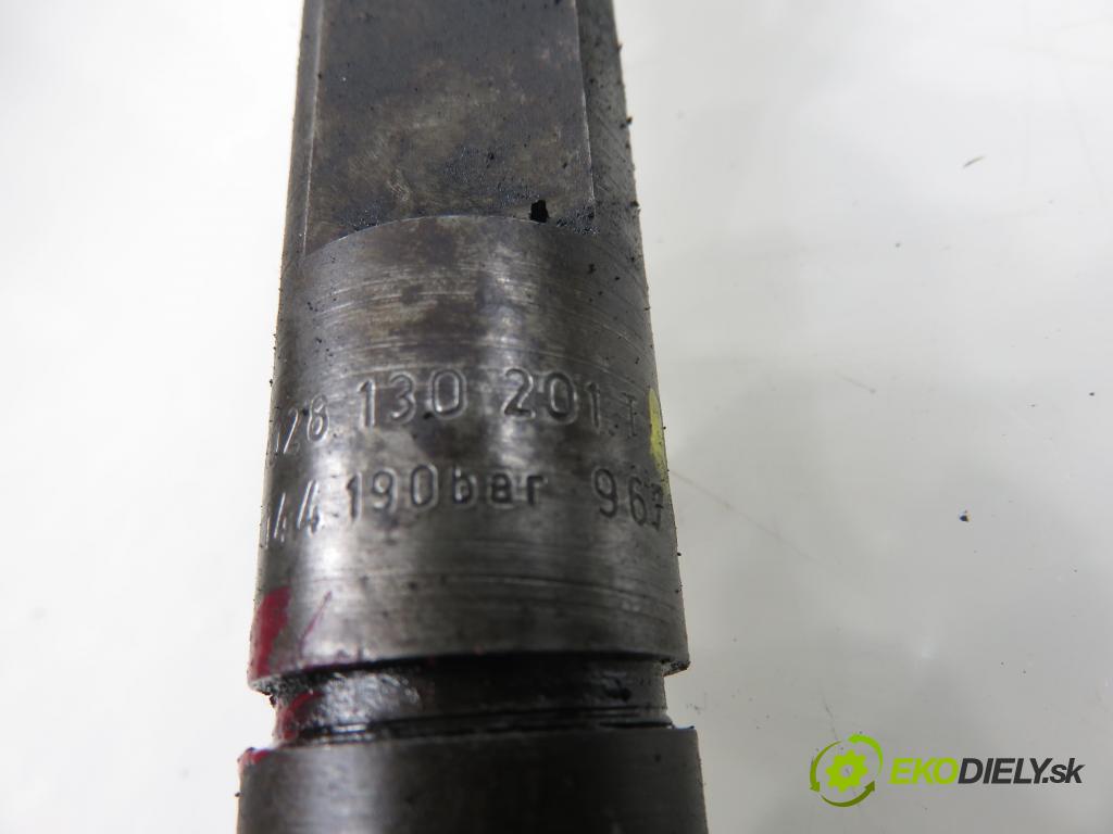 AUDI A4 (8D2, B5) SEDAN 2000 81,00 1.9 TDI quattro - AFN 1896,00 Vstrekovacie ventily 028130201S ; 028130201T (Vstrekovací ventil)