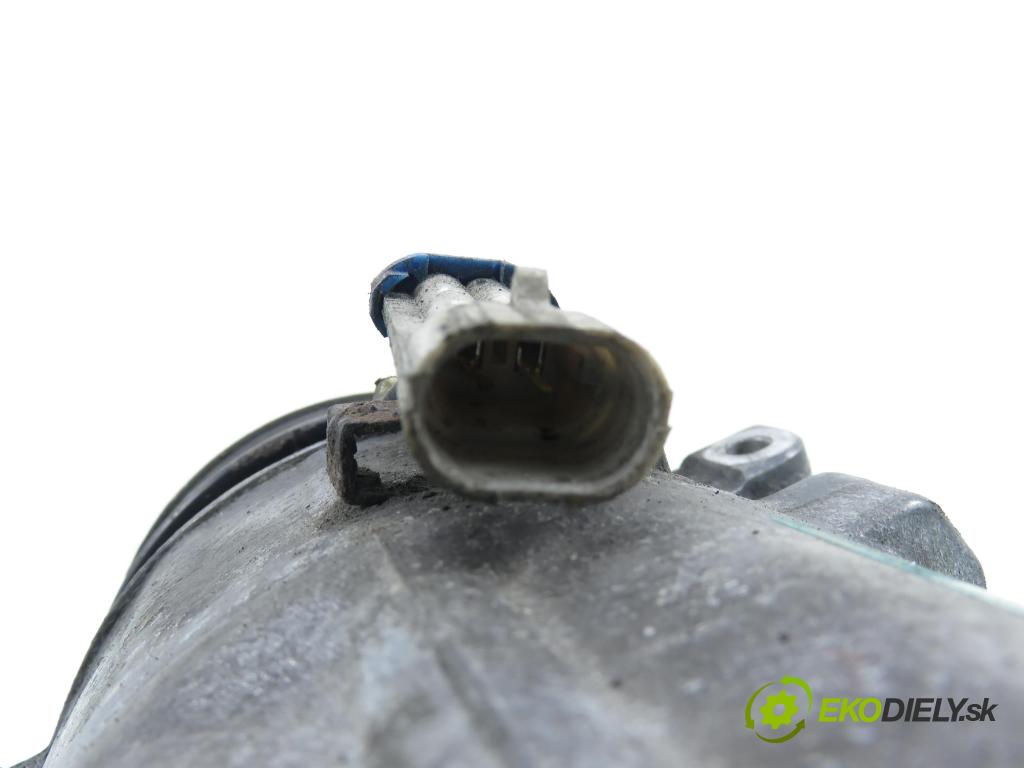 OPEL VECTRA C (Z02) SEDAN 2002 92,00 2.2 DTI 16V 125 - Y 22 DTR 2172,00 KOMPRESOR: klimatizace 24411249 (Kompresor klimatizace)