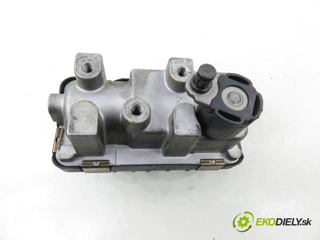 FORD MONDEO III (B5Y) LIFTBACK 2006 66,00 2.0 16V DI / TDDi / TDCi - SDBA 1998,00 nastavovač turba 6NW008412 ; 712120 ; 6NW008412712120 (Motorek ostatní)