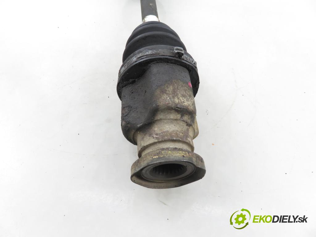 FIAT PUNTO (188_) HB 2002 59,00 1.2 16V 80 - 188 A5.000 1242,00 poloos LP