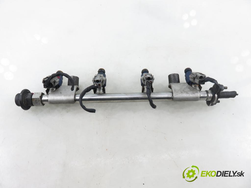 KIA CEE'D SW (ED) KOMBI 2009 90,00 1.6 122 - G4FC 1591,00 Lišta vstrekovacia 353102B000 (Vstrekovacia lišta)