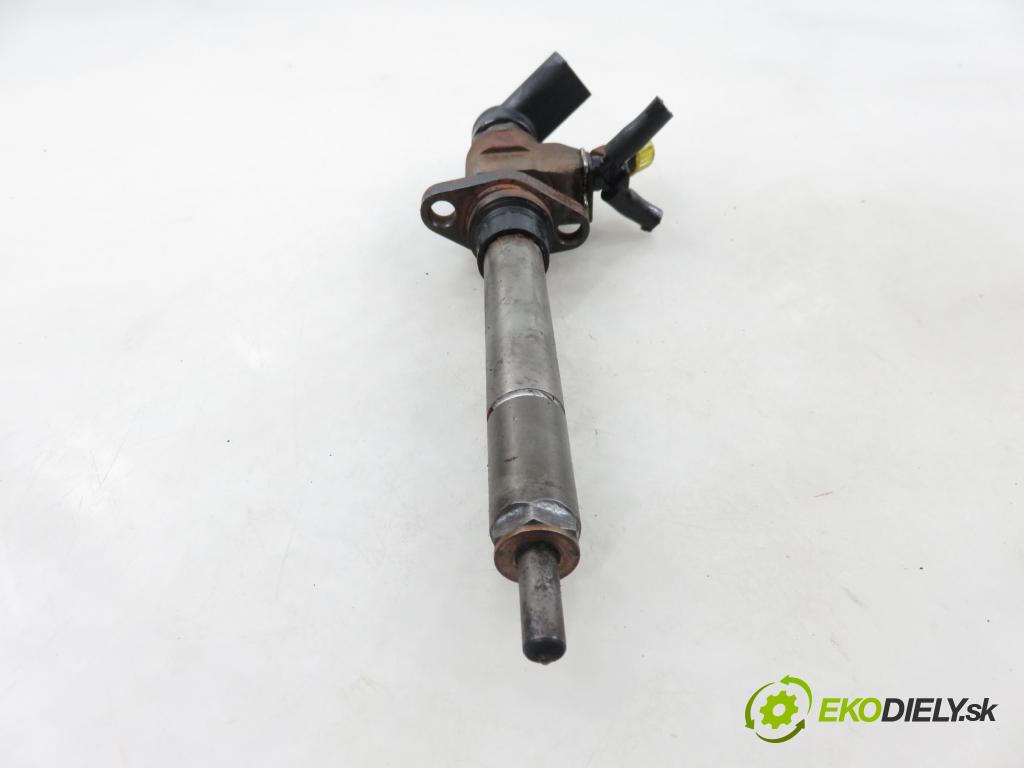 CITROEN C5 II (RC_) SEDAN 2005 100,00 2.0 HDi 136 - RHR (DW10BTED4) 1997,00 vstrekovač 9647247280 (Vstrekovač paliva)