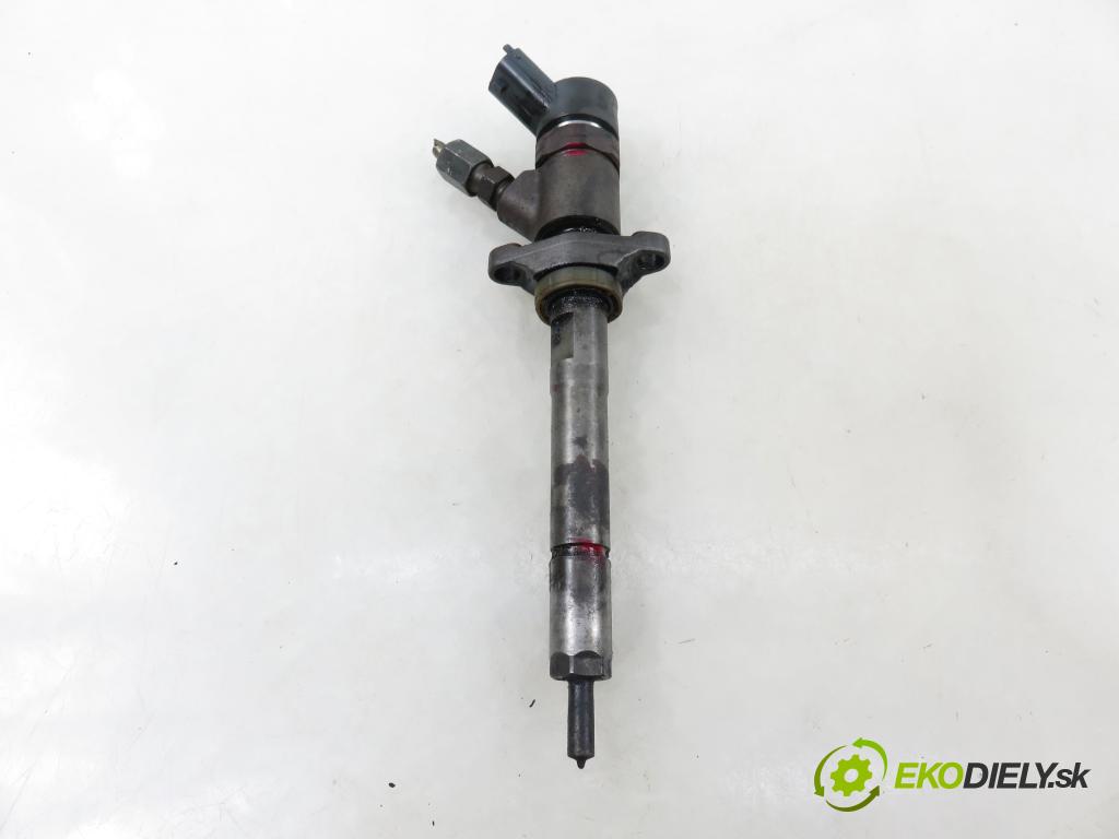 FORD FUSION (JU_) HB 2006 66,00 1.6 TDCi - HHJA 1560,00 vstrekovač 0445110239 (Vstrekovač paliva)