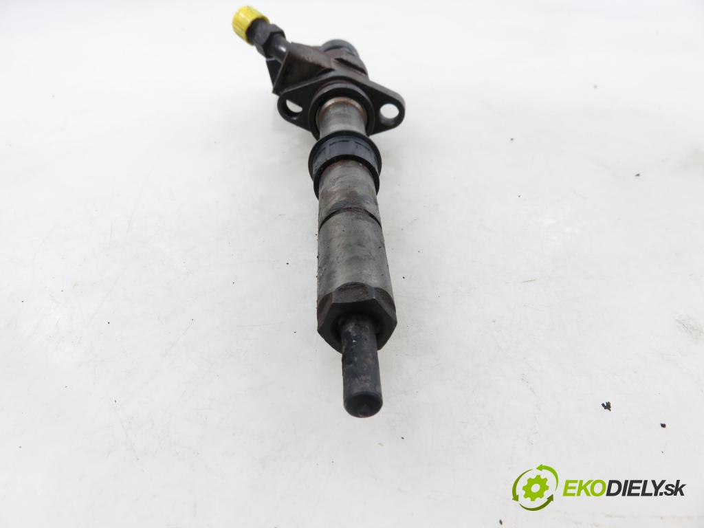 FORD FOCUS II (DA_, HCP) HB 2006 100,00 2.0 TDCi - G6DD 1997,00 vstrekovač 9657144580 (Vstrekovač paliva)