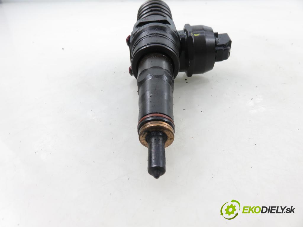 VW SHARAN (7M8, 7M9, 7M6) VAN 2006 85,00 1.9 TDI PD 115 - AUY 1896,00 vstříkovač 038130073BP ; 0414720314 (Vstřikovač paliva)