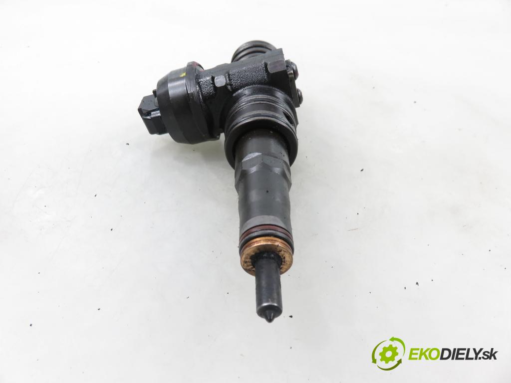 VW SHARAN (7M8, 7M9, 7M6) VAN 2006 85,00 1.9 TDI PD 115 - AUY 1896,00 Vstrekovač 038130073BP ; 0414720314 (Vstrekovač paliva)
