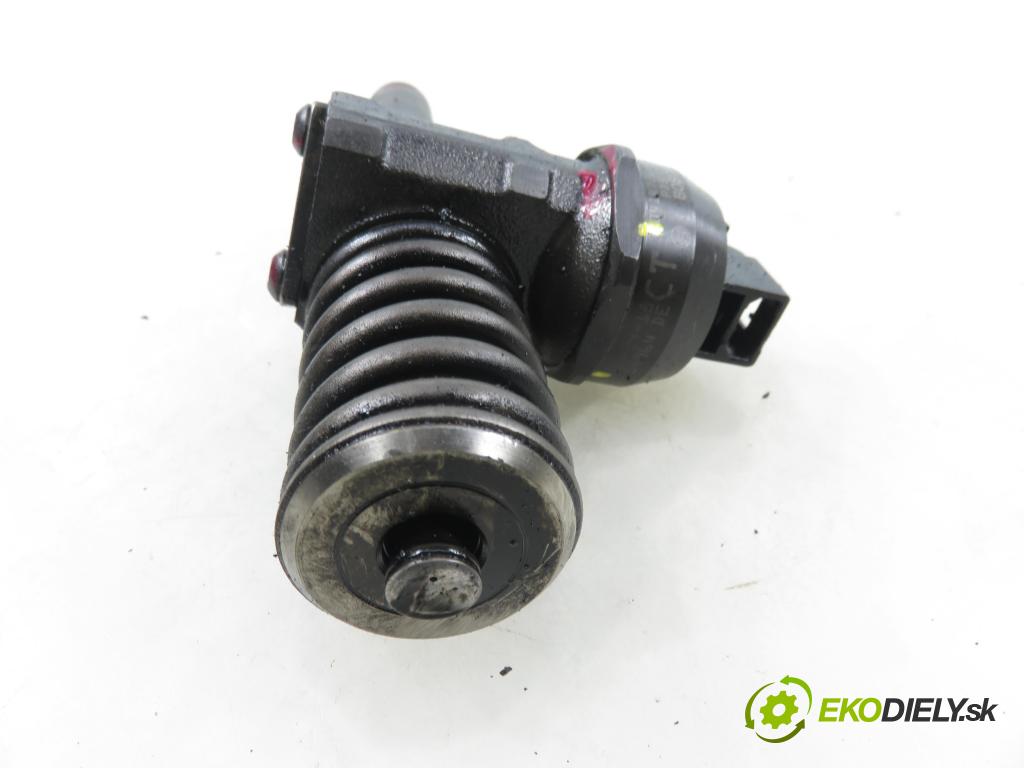 VW SHARAN (7M8, 7M9, 7M6) VAN 2006 85,00 1.9 TDI PD 115 - AUY 1896,00 Vstrekovač 038130073BP ; 0414720314 (Vstrekovač paliva)