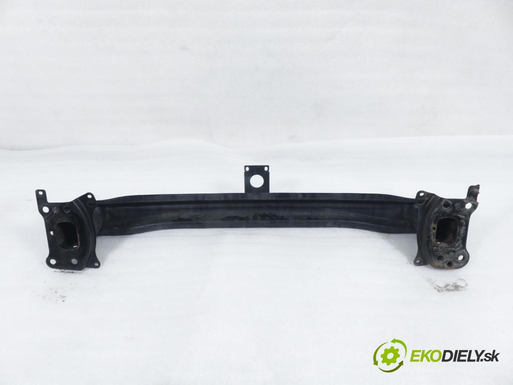 VW GOLF V (1K1) HB 2005 77,00 1.9 TDI - BXE 1896,00 výztuha PŘEDNÍ