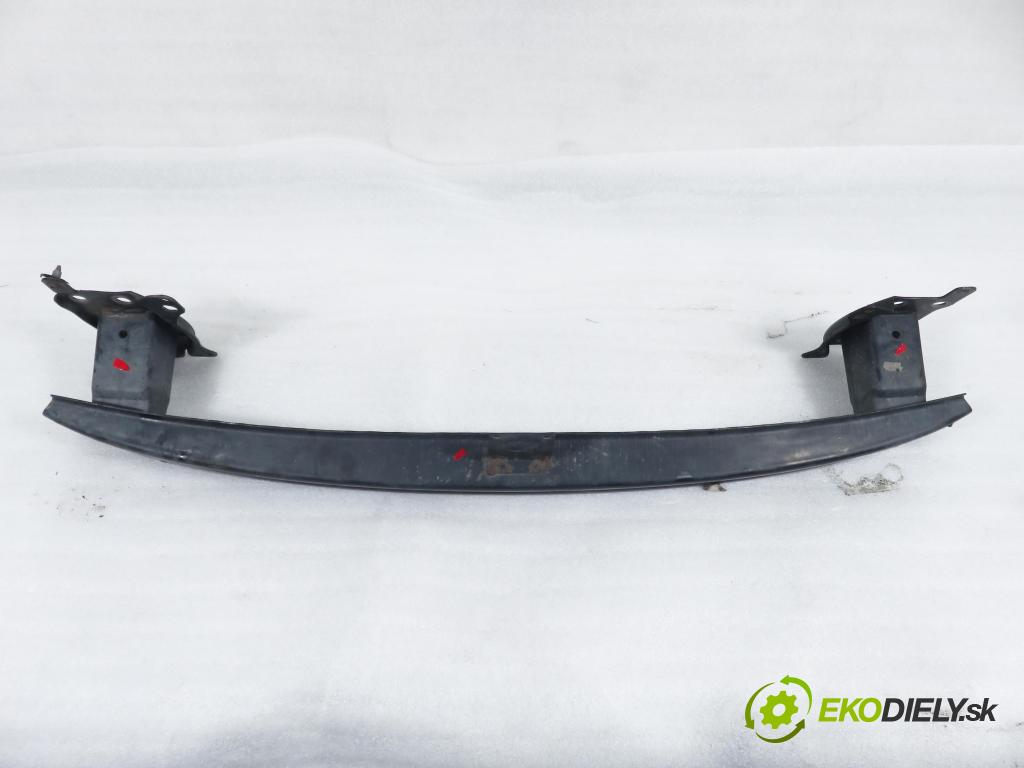 VW GOLF V (1K1) HB 2005 77,00 1.9 TDI - BXE 1896,00 výztuha PŘEDNÍ