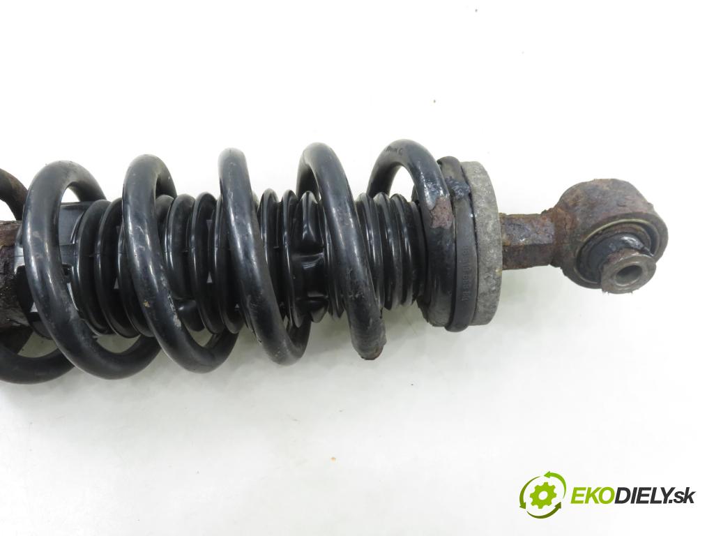 PEUGEOT 407 (6D_) SEDAN 2005 100,00 2.0 HDi 135 - RHR 1997,00 MCPERSON LT