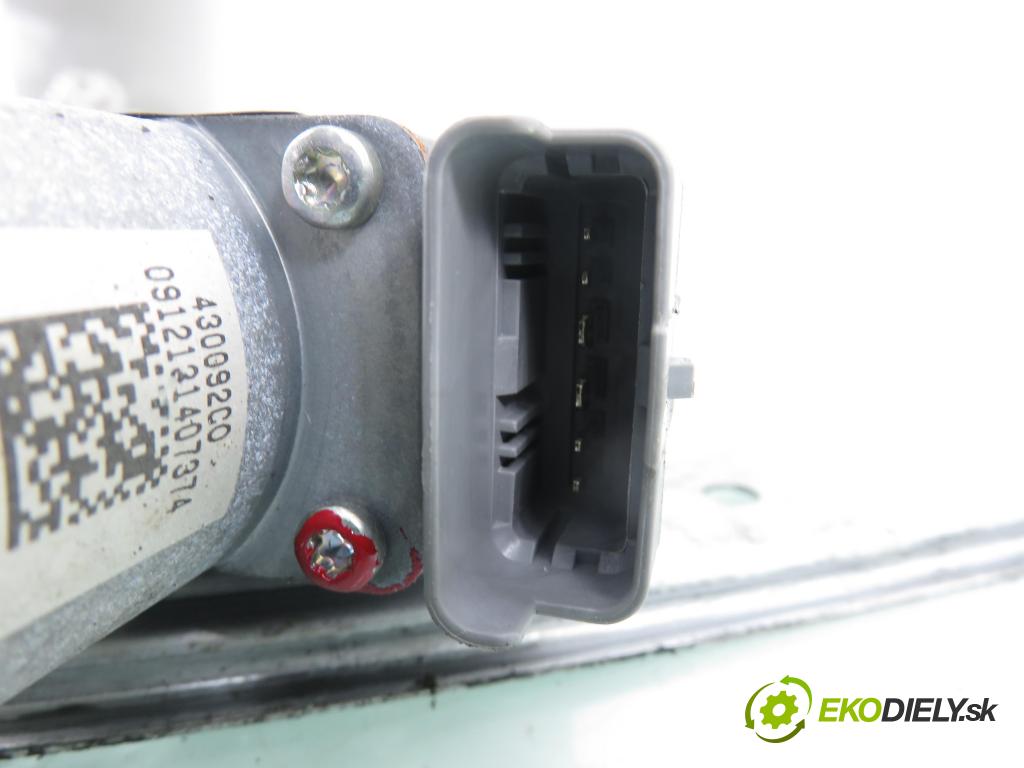 CITROEN C3 II (SC_) HB 2010 50,00 1.4 HDi 8V 70 - 8HZ (DV4TD) 1398,00 mechanismus oken PPE 9683129580 ; 402216D