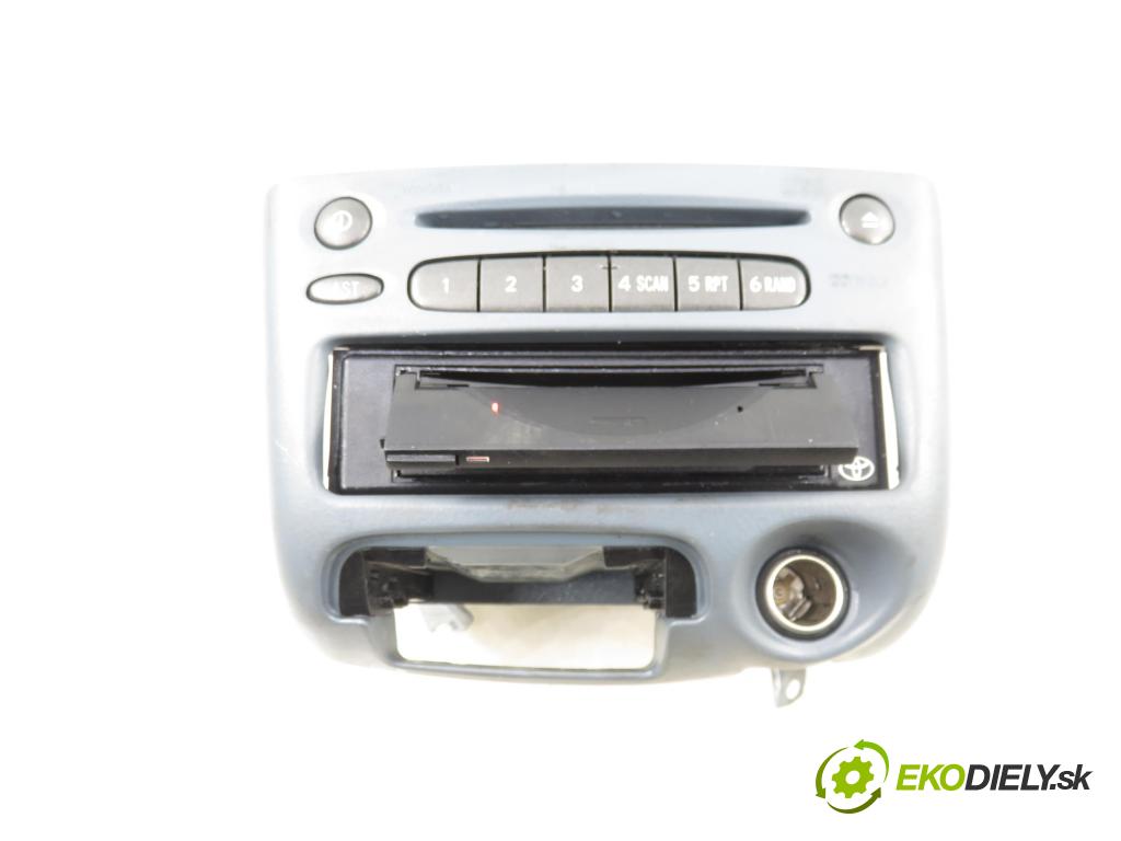 TOYOTA YARIS (_P1_) HB 2000 63,00 1.3 VVTi 86 - 2NZ-FE 1299,00 RADIO CD 8612052030