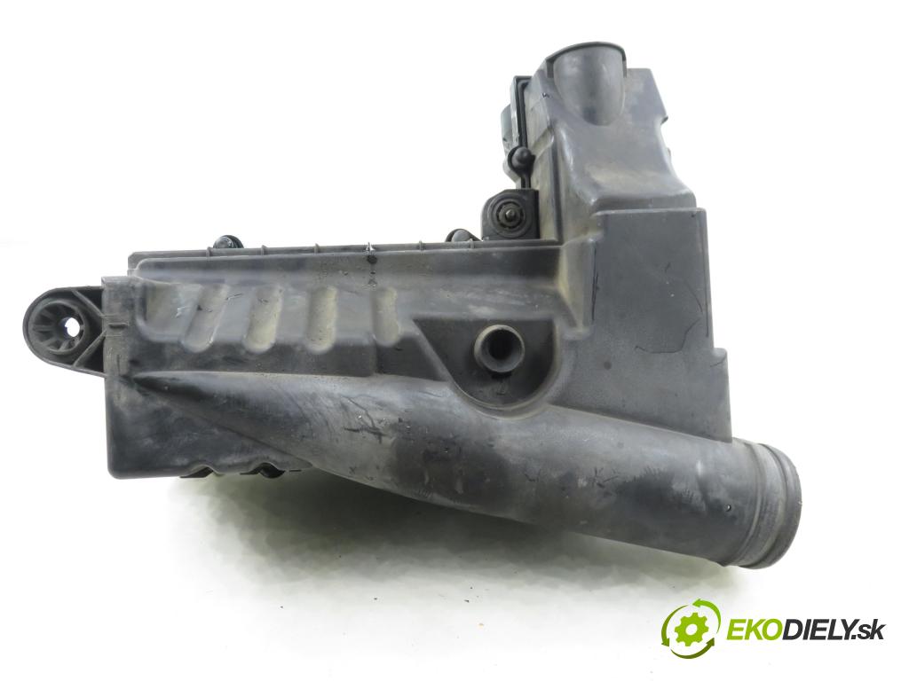 VW GOLF V (1K1) HB 2005 77,00 1.9 TDI - BXE 1896,00 Obal filtra vzduchu 1K0129607R (Obal vzduchového filtra)