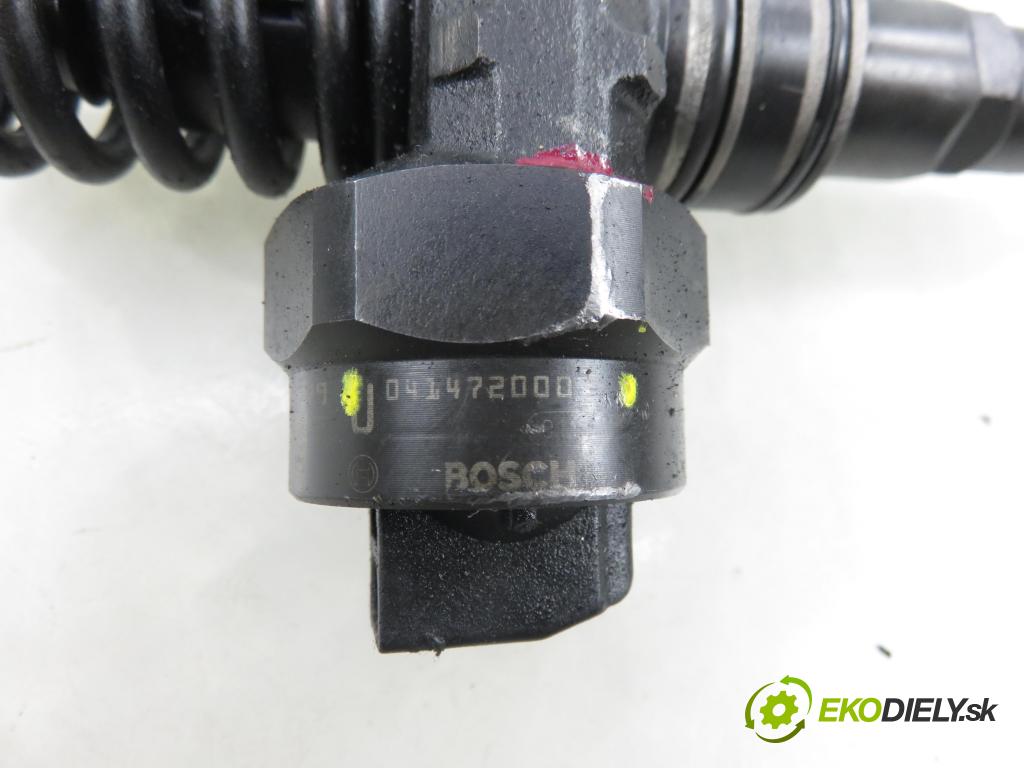 VW PASSAT B5 Variant (3B5) KOMBI 2000 85,00 1.9 TDI - AJM 1896,00 Vstrekovač 038130073F ; 0414720007 (Vstrekovač paliva)