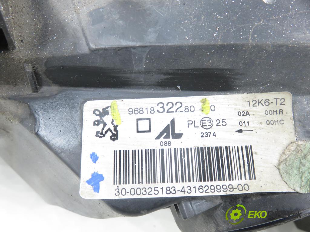 PEUGEOT 307 SW (3H) KOMBI 2006 80,00 1.6 HDI 110 - 9HZ (DV6TED4) 1560,00 světlo PP 9681832280