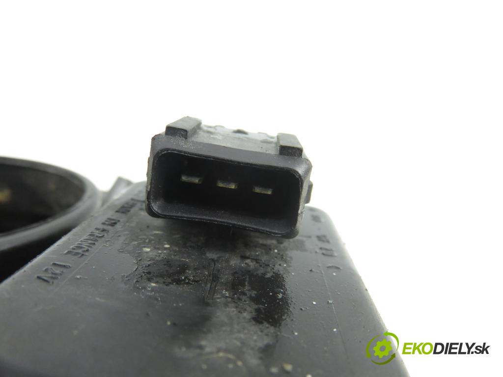 NISSAN MICRA III (K12) HB 2004 65,00 1.3 - CGA3DE 1348,00 světlo PP 26010AX705