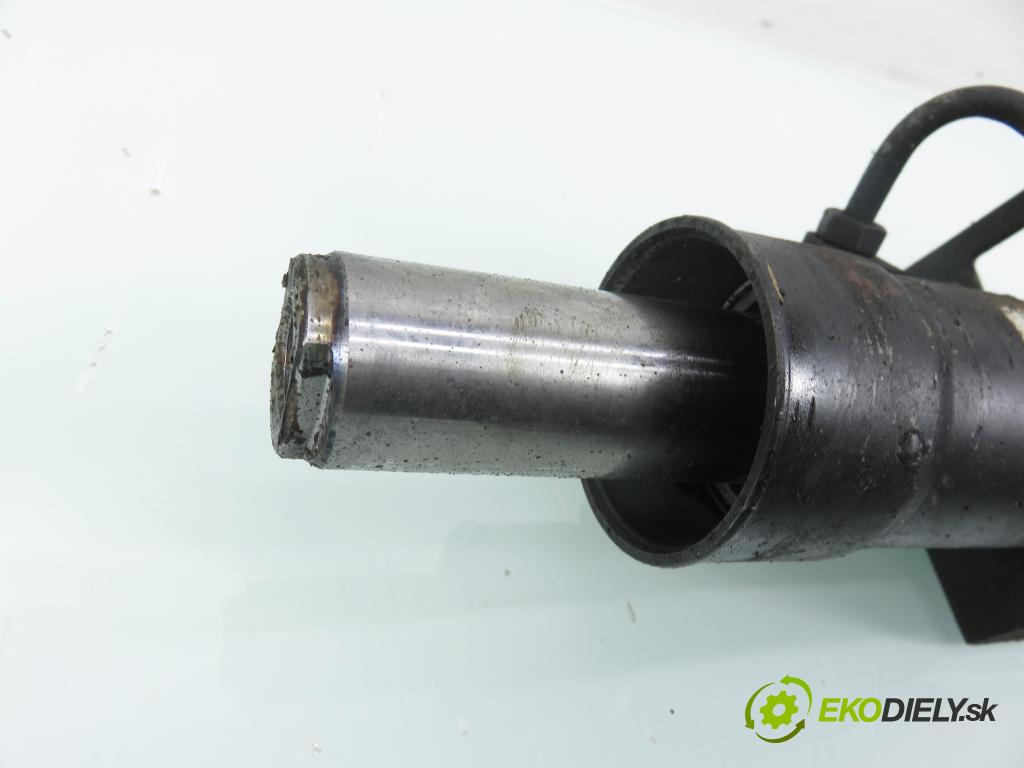 RENAULT LAGUNA II Grandtour (KG0/1_) KOMBI 2006 125,00 2.0 16V - F4R 784 1998,00 řízení ZE posilovačem 6800000991G