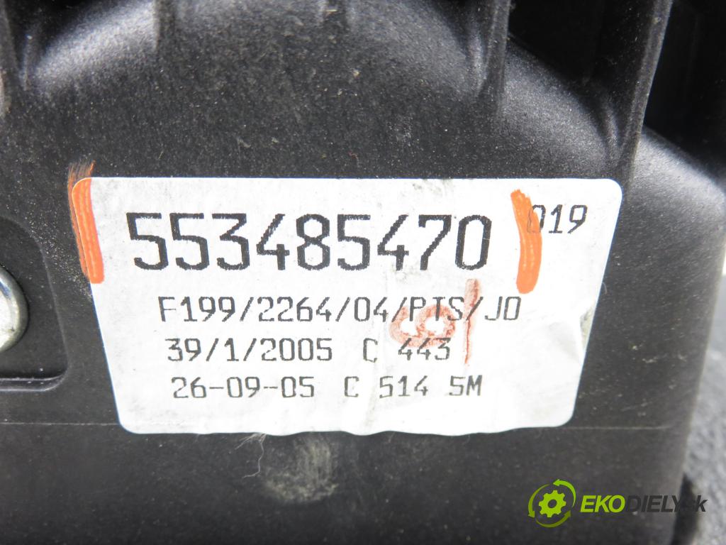 FIAT GRANDE PUNTO (199_) HB 2005 57,00 1.4 - 350 A1.000 1368,00 ZVEDÁK: 553485470