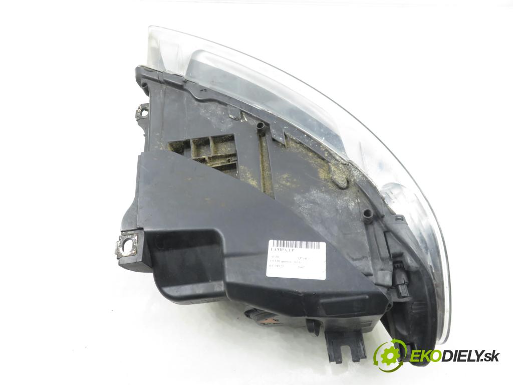 AUDI Q7 (4L) SUV 2007 171,00 3.0 TDI quattro - BUG 2967,00 světlo LP 4L0941003A